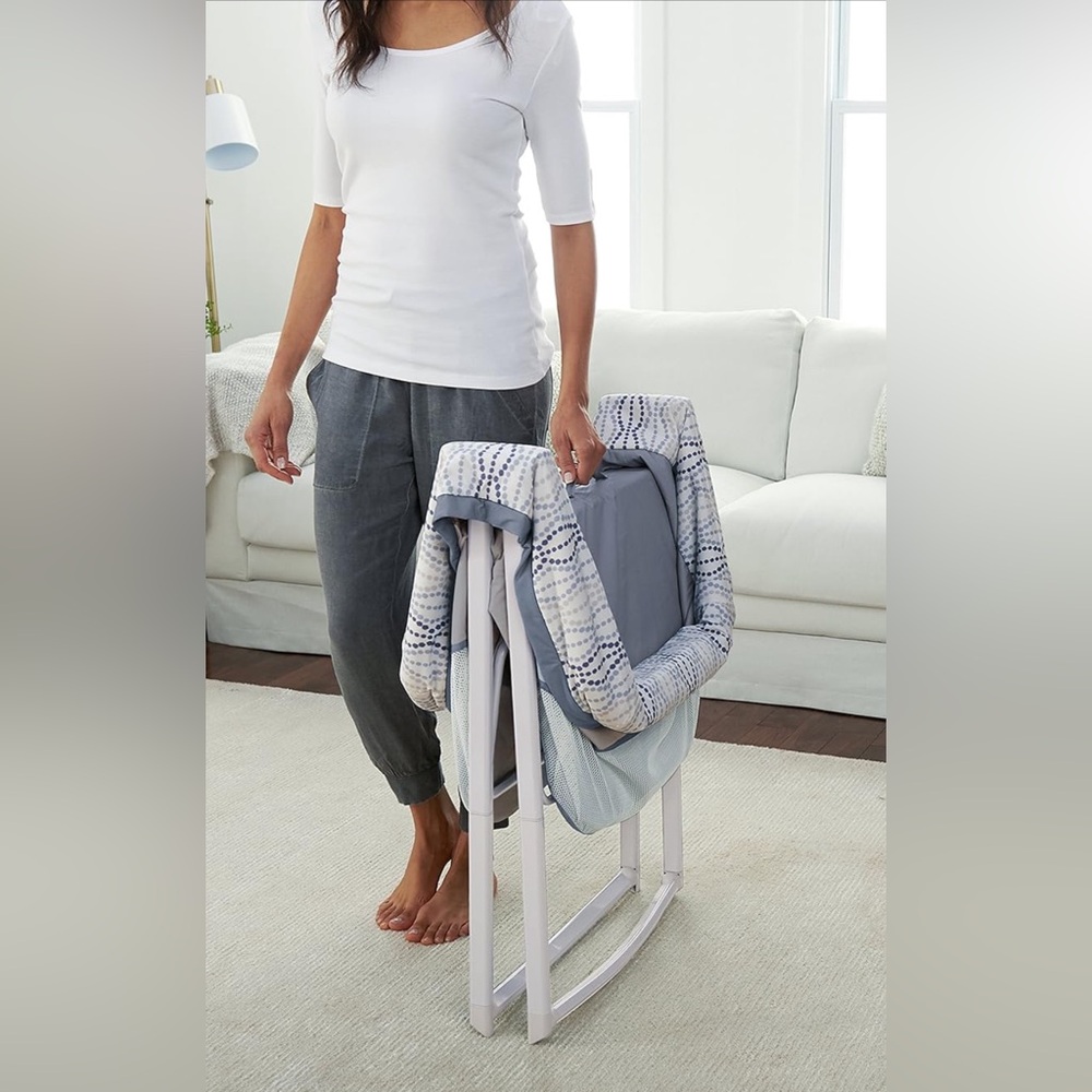 Ingenuity Foldaway Rocking Bassinet - Portable Folding Rocking Bassinet - Picture 2 of 15